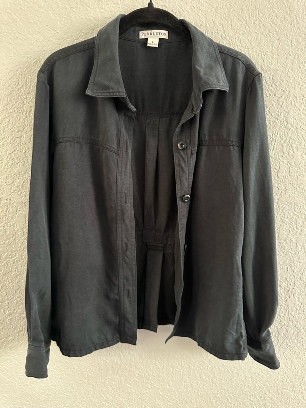 Pendleton Black Tencel Button Up Shirt Size Large Soft Lightweight Blouse